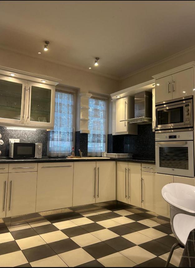 Apartment De Lux